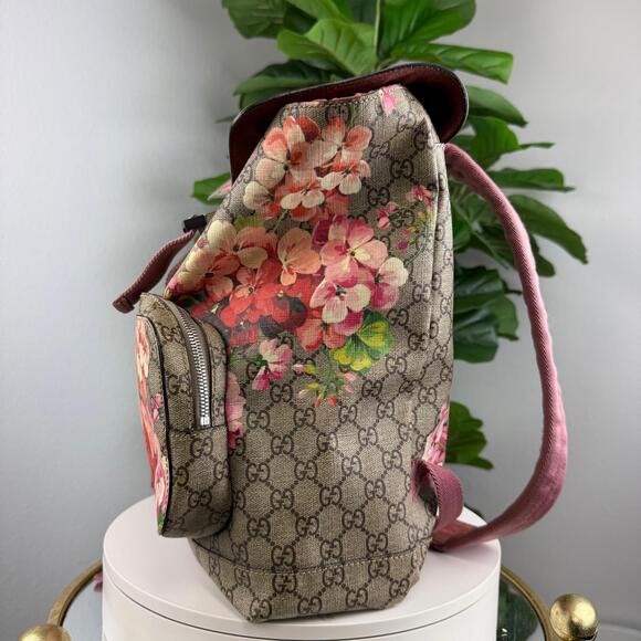 💎✨ Authentic Gucci GG Blooms Supreme Backpack - Picture 5 of 6